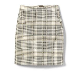 Cabi travel skirt size 8